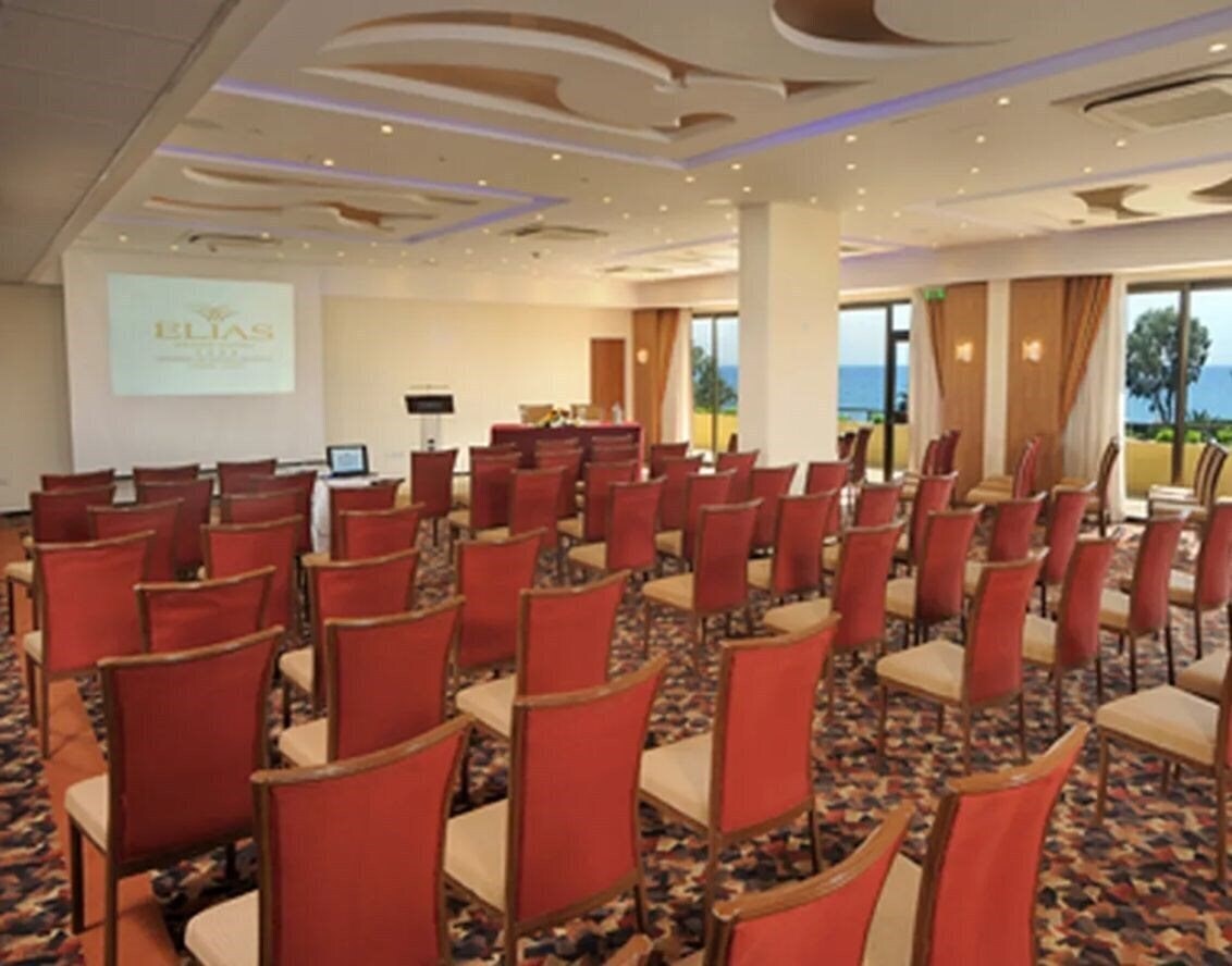 Фото Elias Beach Hotel & Country Club 4*